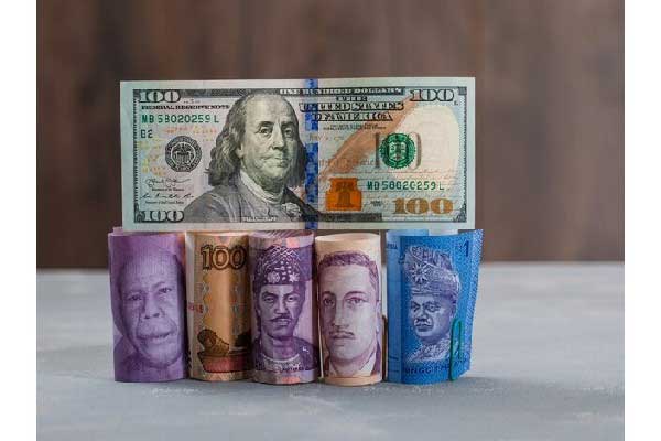 张津镭：中东战火叠加降息预期，黄金4600成多空争夺焦点